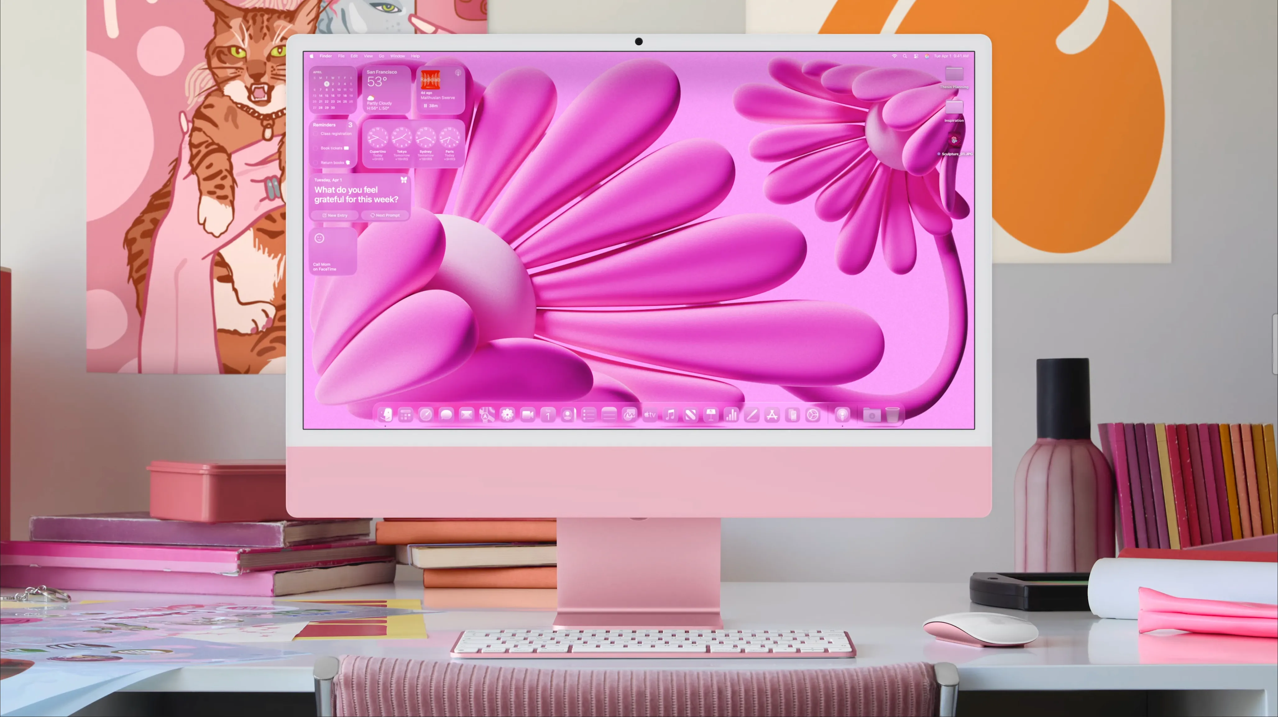 Giao diện macOS 26 Tahoe với tùy chọn chủ đề màu hồng, minh họa khả năng tùy chỉnh icon.