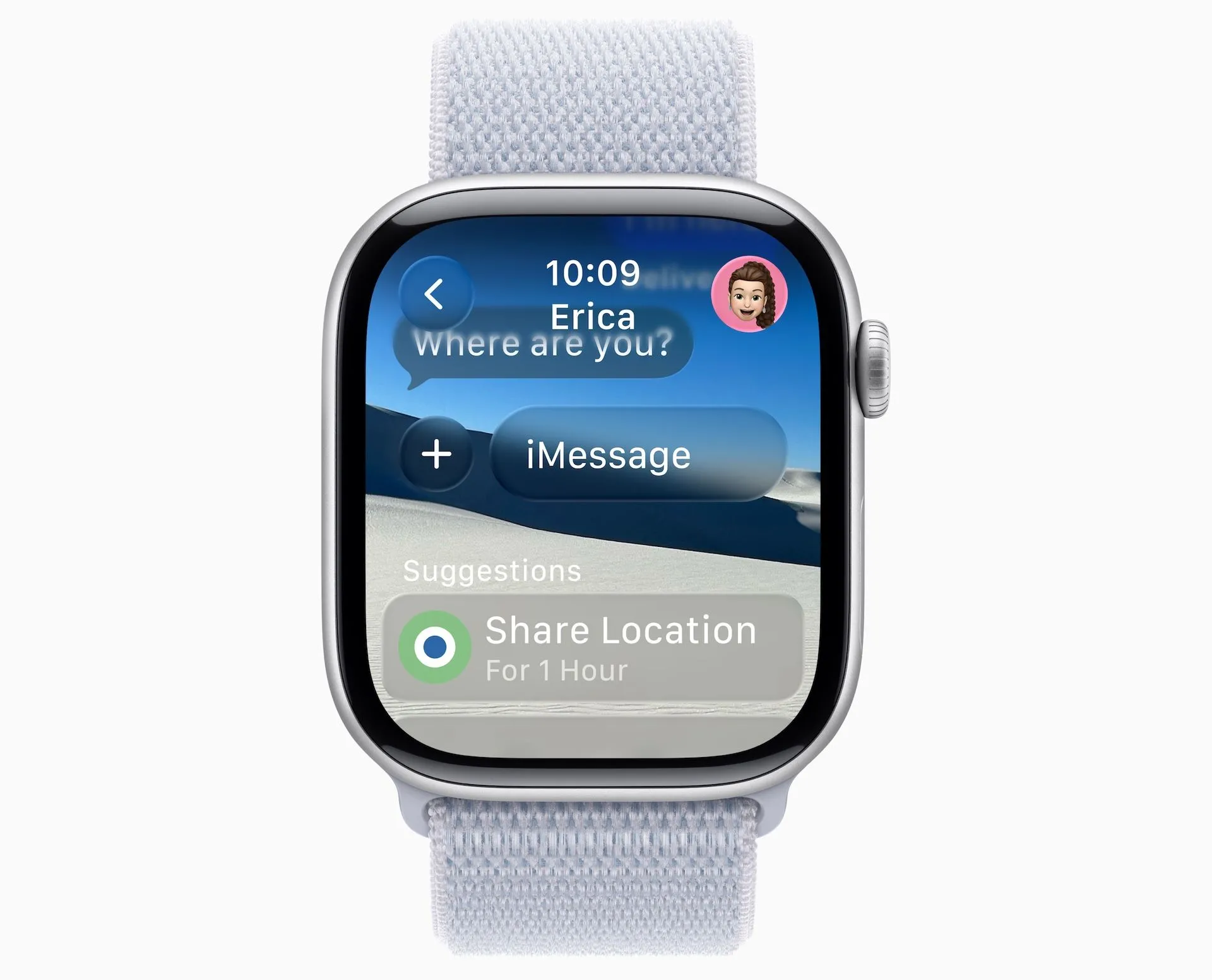 Giao diện ứng dụng Tin nhắn trên Apple Watch chạy watchOS 26 với hình nền tùy chỉnh, minh họa thiết kế Liquid Glass.