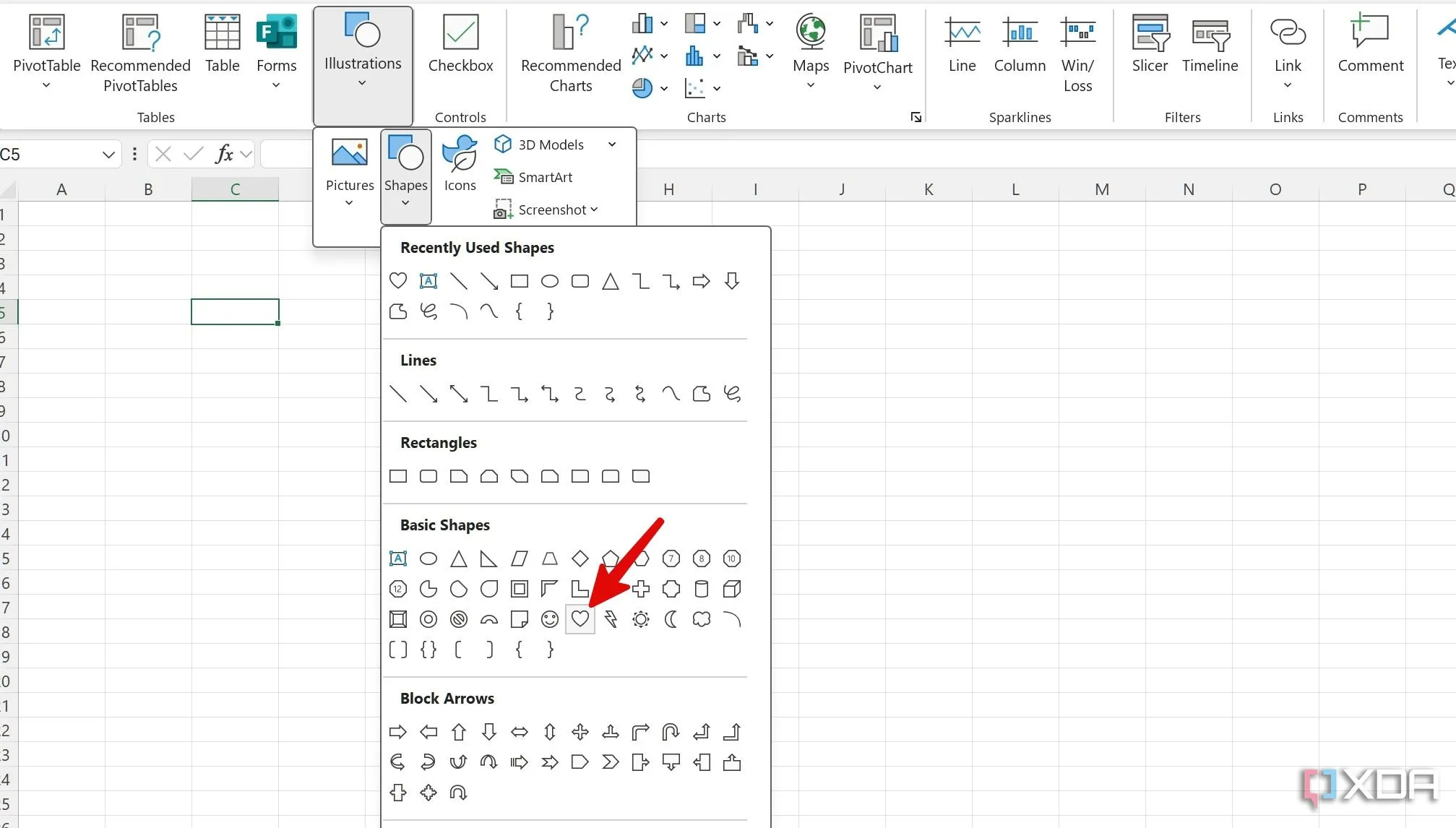 Chèn hình dạng trái tim lãng mạn vào Excel bằng Illustrations