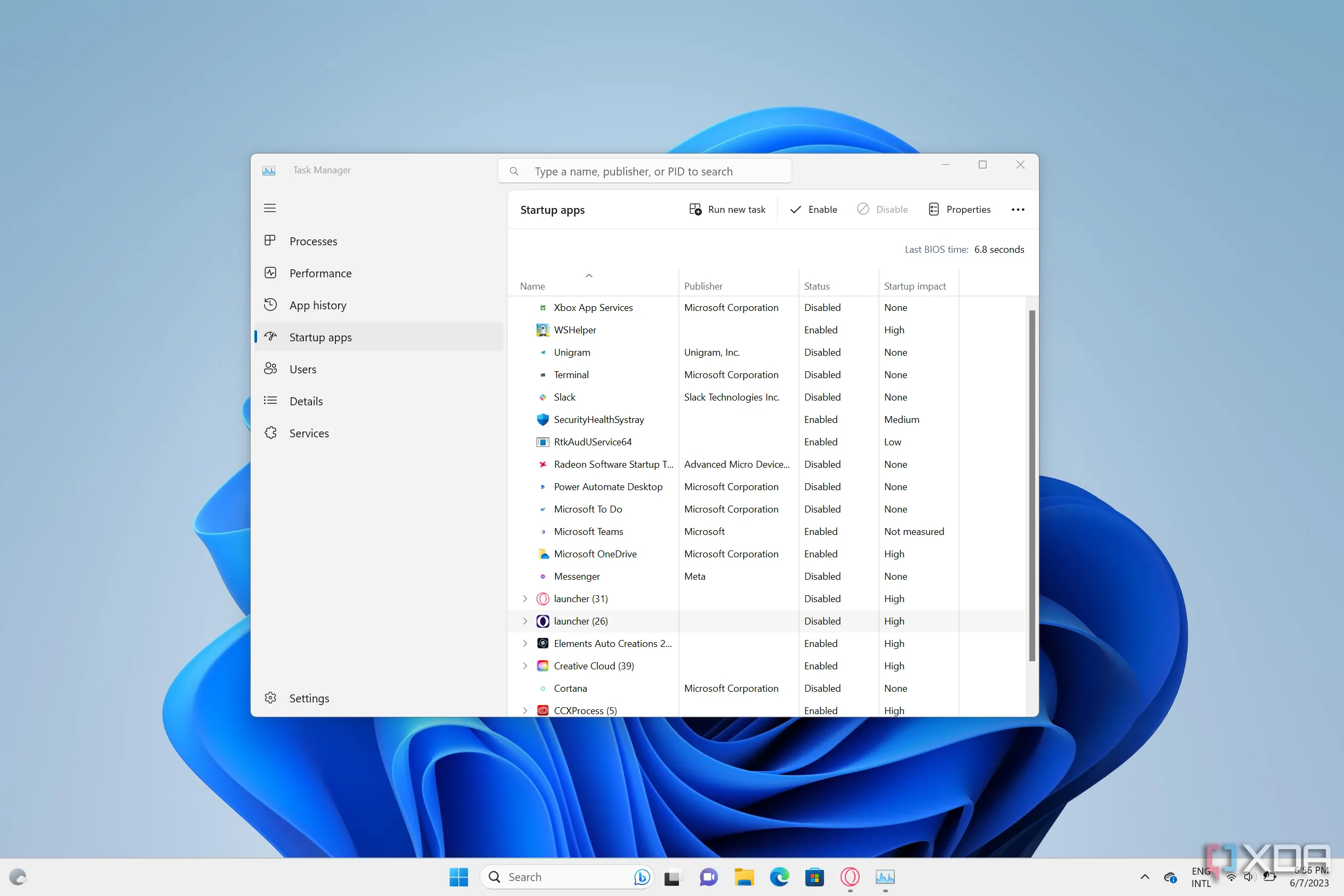 Giao diện Task Manager trên Windows 11 đang mở, hiển thị danh sách các ứng dụng khởi động cùng hệ thống.