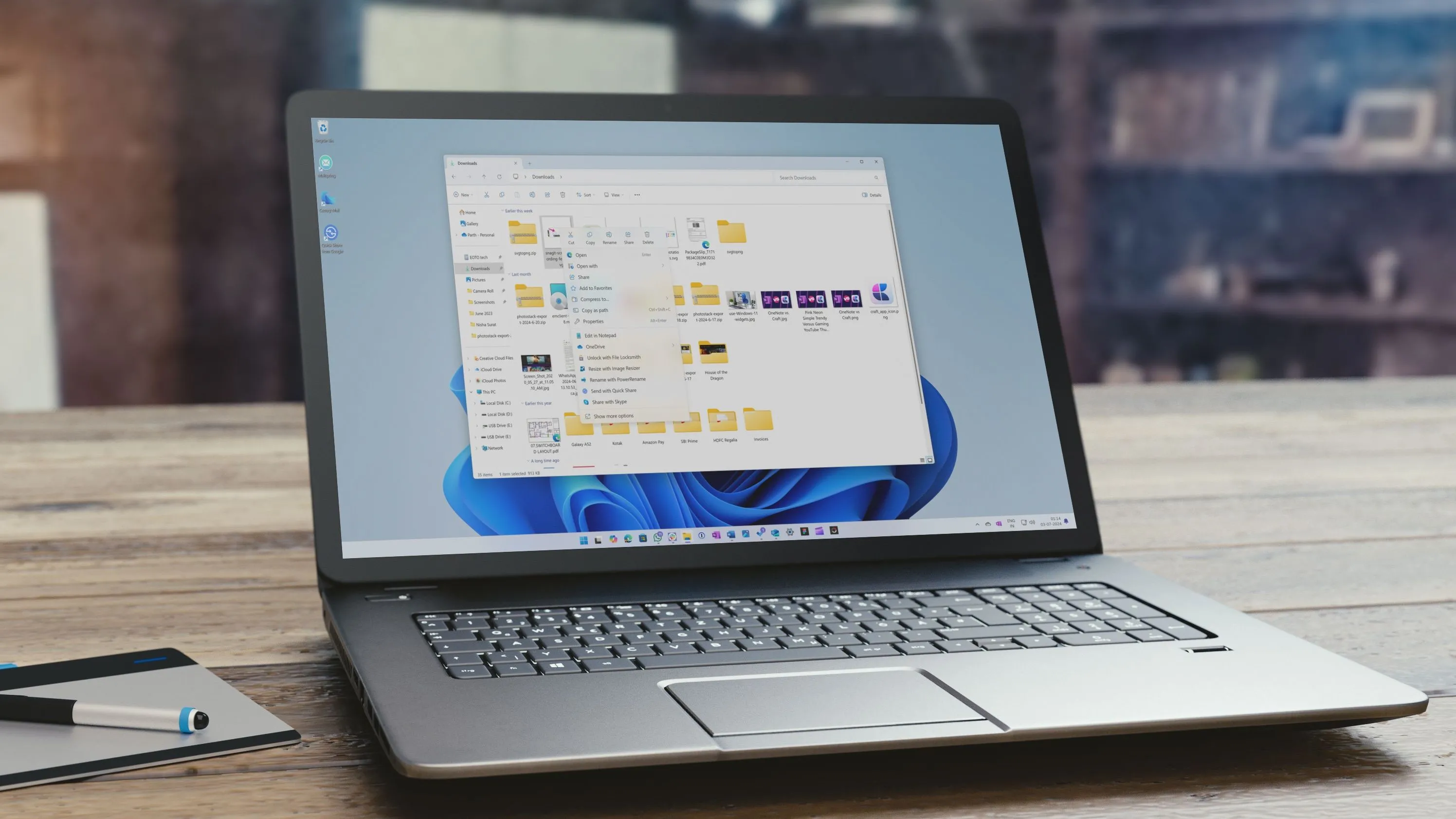 Hướng dẫn khôi phục menu ngữ cảnh chuột phải truyền thống trên Windows 11, hiển thị các bước cài đặt