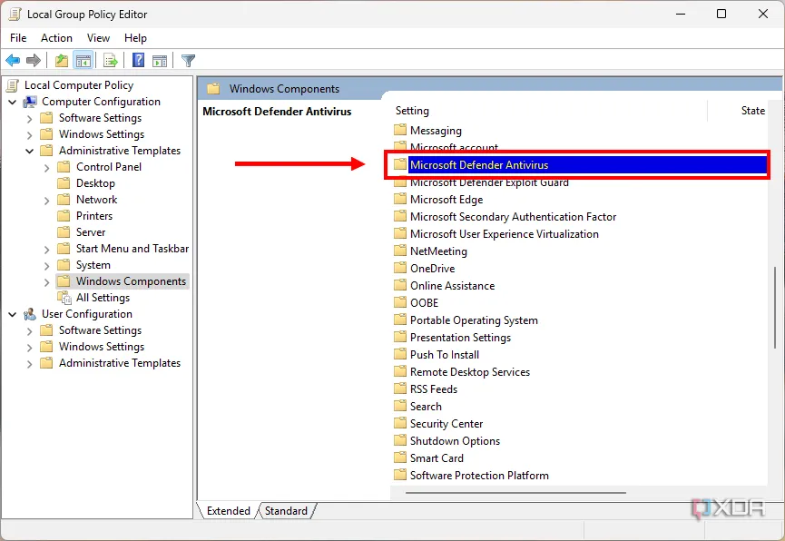 Trong Group Policy Editor, thư mục Microsoft Defender Antivirus được chọn.