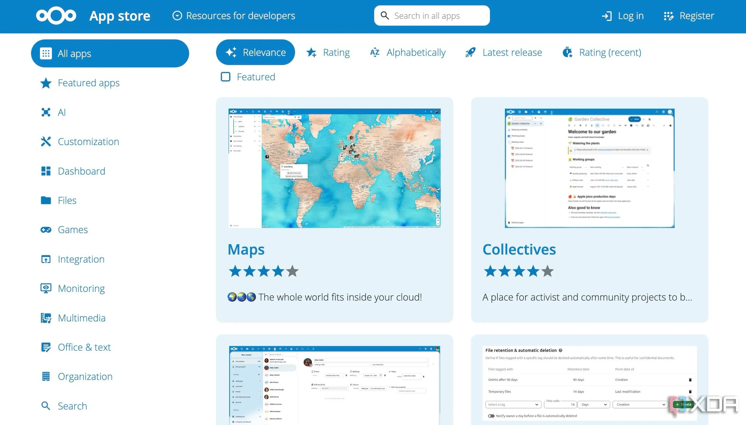 Ảnh chụp màn hình dashboard Nextcloud với các biểu tượng ứng dụng và widget đa dạng