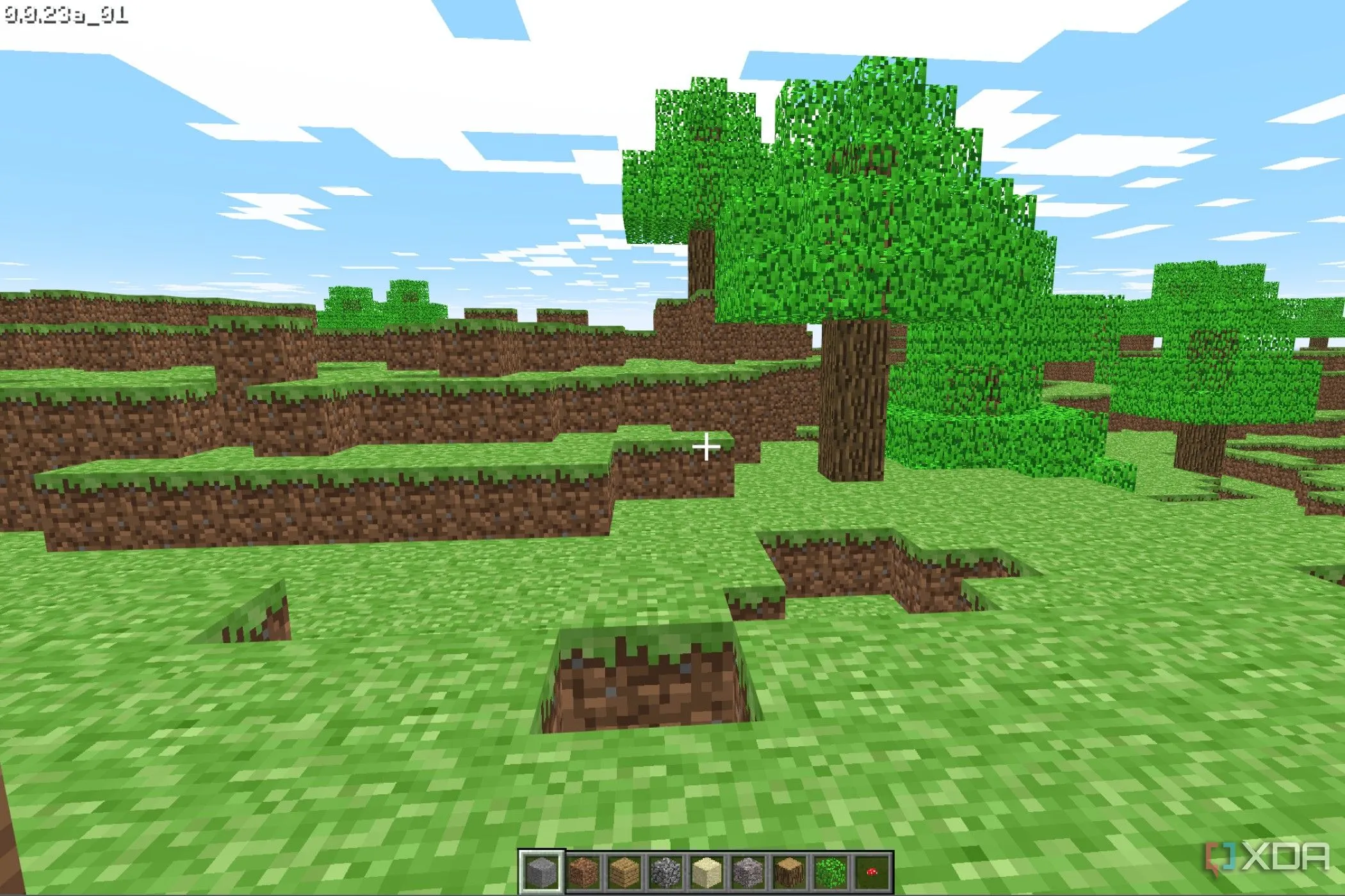 Ảnh chụp màn hình Minecraft Classic phiên bản đầu chạy trên trình duyệt web, gợi lại ký ức về đồ họa pixel