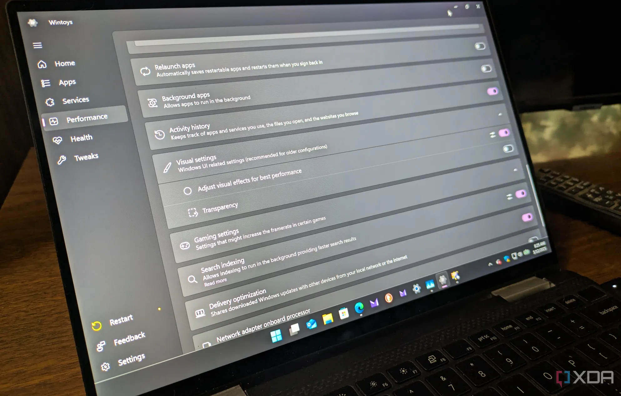 Ảnh chụp màn hình quy trình di chuyển dữ liệu Windows mới trên laptop chạy Windows 11