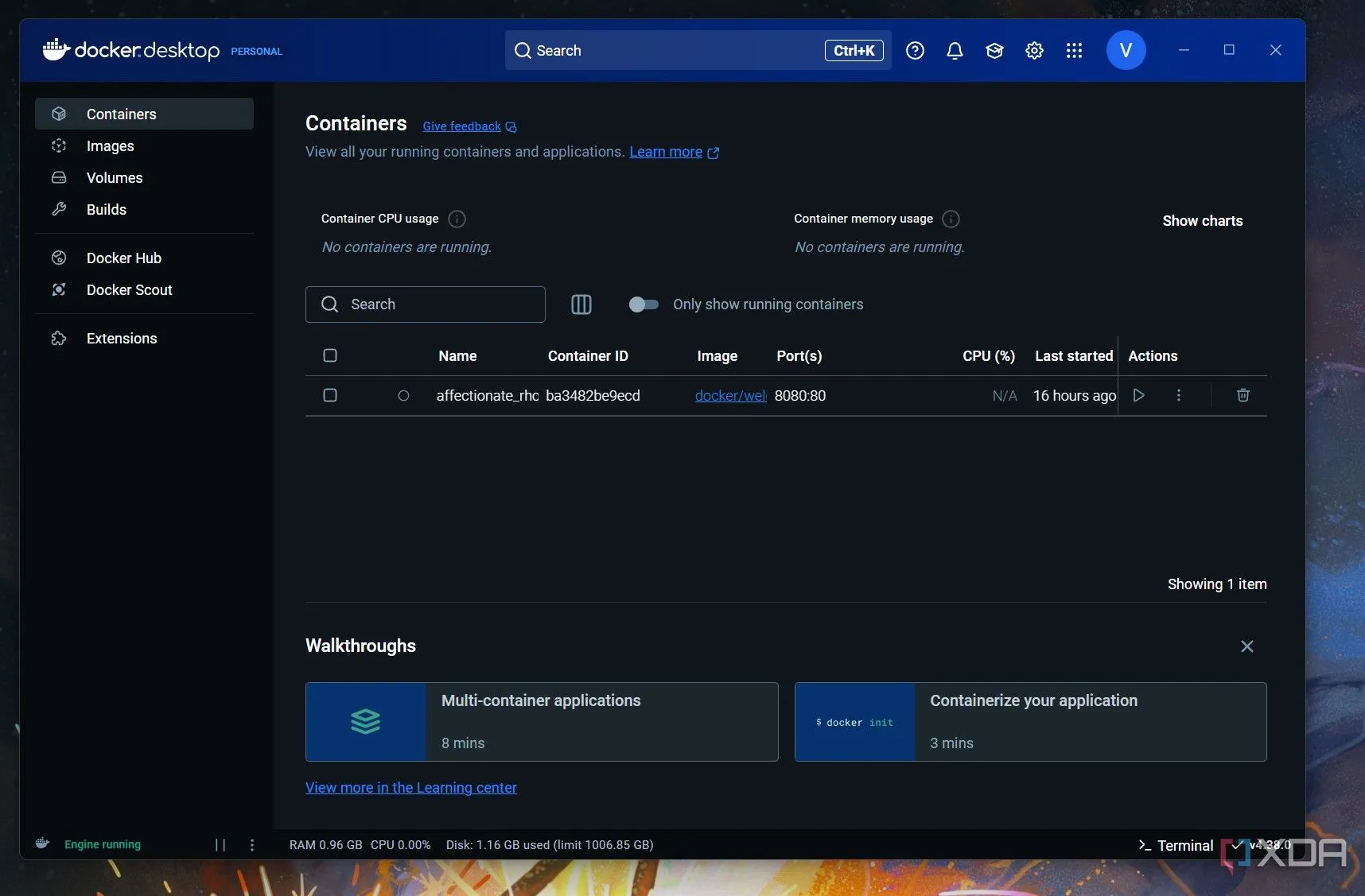 Ảnh chụp màn hình trình quản lý Docker container khi cài đặt Grafana