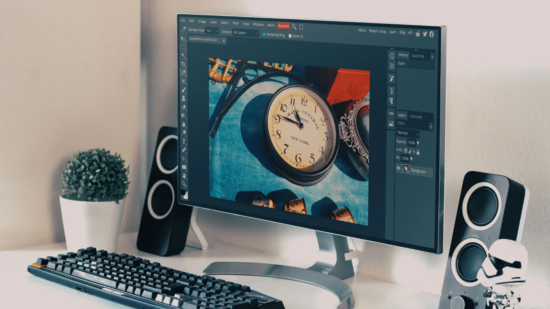 Các phần mềm chỉnh sửa ảnh miễn phí thay thế Adobe Photoshop và Lightroom