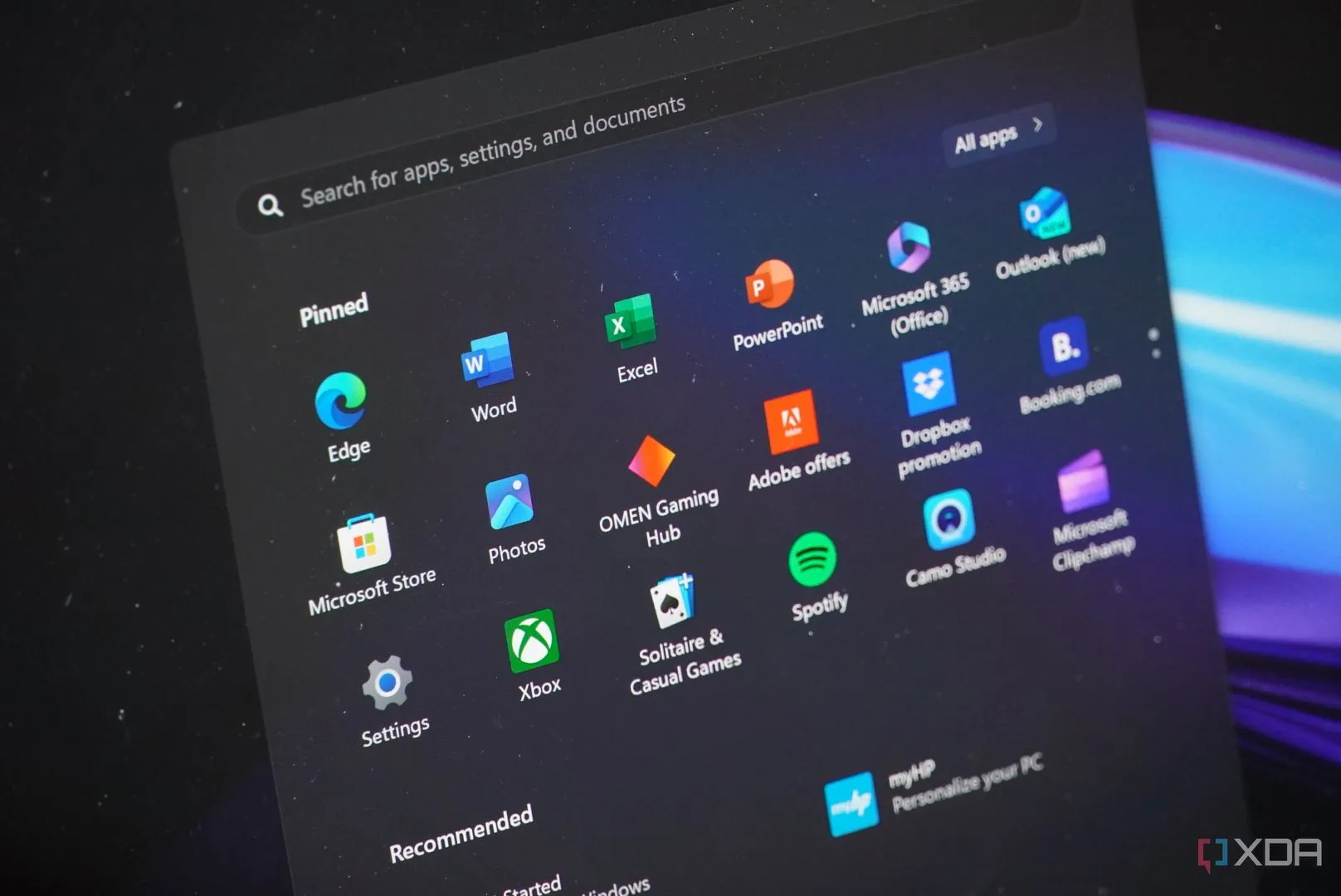 Các ứng dụng được cài đặt sẵn trên Windows 11, nhiều trong số đó có thể là bloatware không cần thiết làm chậm hiệu suất PC