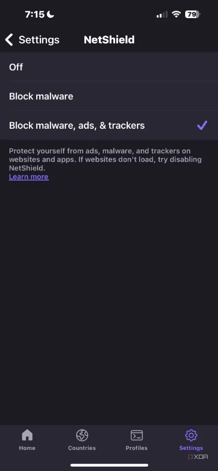 Cài đặt NetShield trong ứng dụng Proton VPN trên thiết bị di động, hiển thị tùy chọn chặn quảng cáo và mã độc.