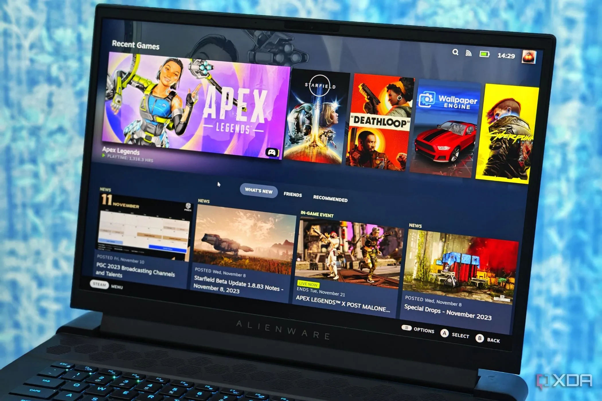 Chế độ Big Picture của Steam đang hiển thị trên màn hình laptop chơi game Alienware, sẵn sàng cho các tựa game retro.