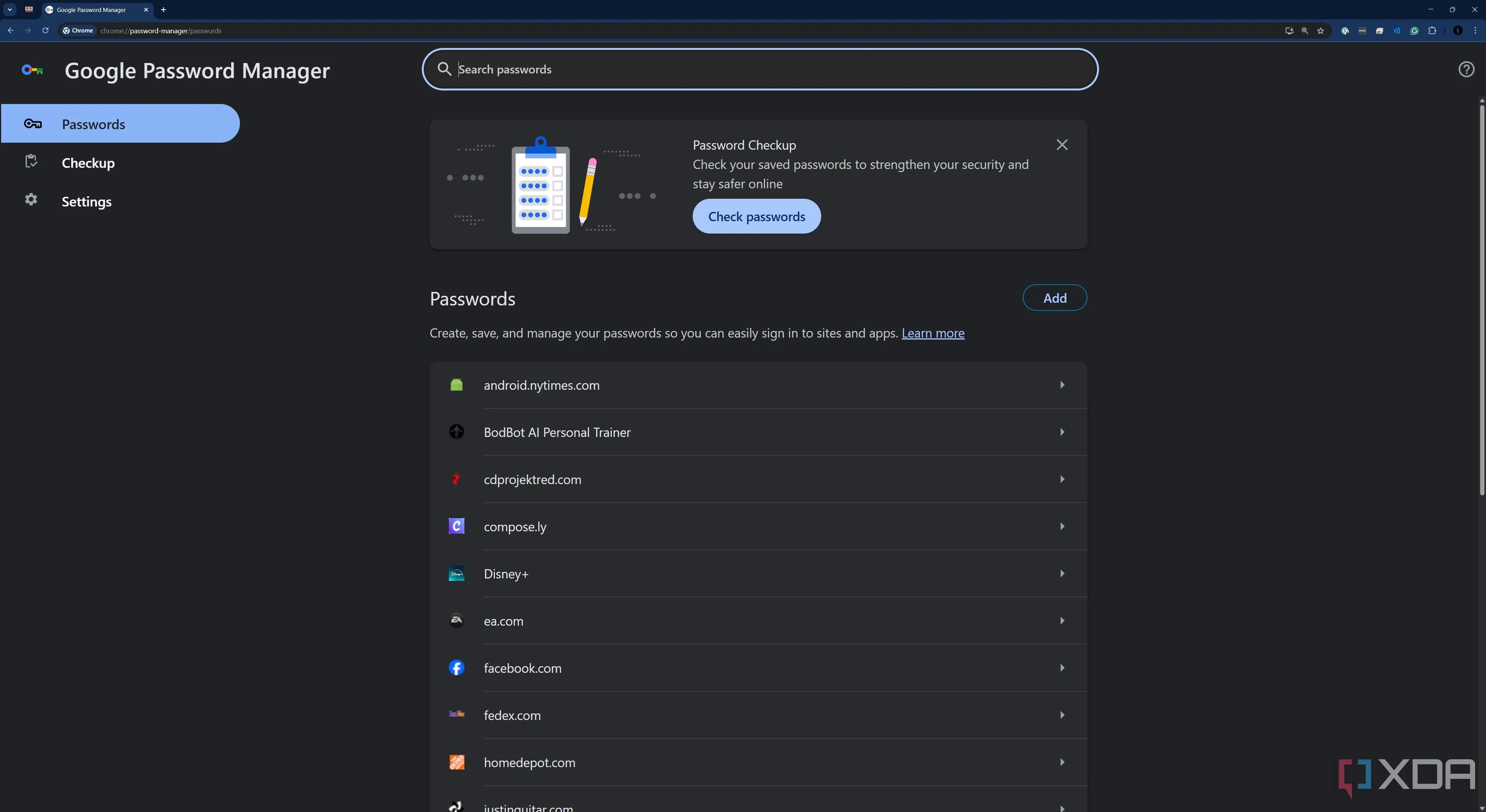 Giao diện Google Password Manager với gợi ý mật khẩu mạnh