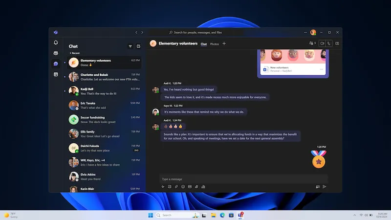 Giao diện Microsoft Teams trên Windows 11 hiển thị tính năng nhắn tin SMS trực tiếp