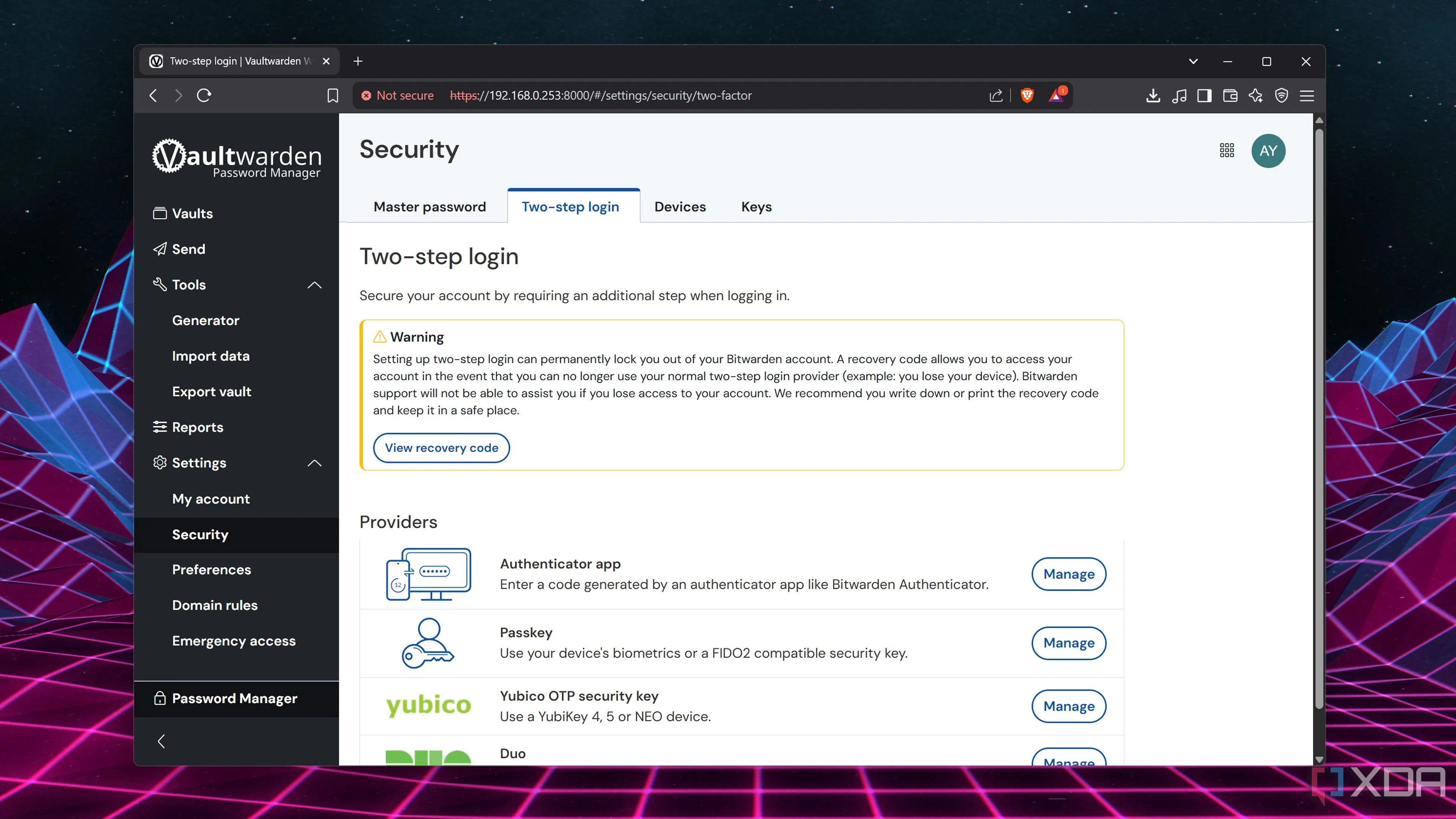 Giao diện tab &quot;Security&quot; trong Vaultwarden, cho phép cấu hình các tùy chọn bảo mật nâng cao và tích hợp công cụ như Fail2Ban.