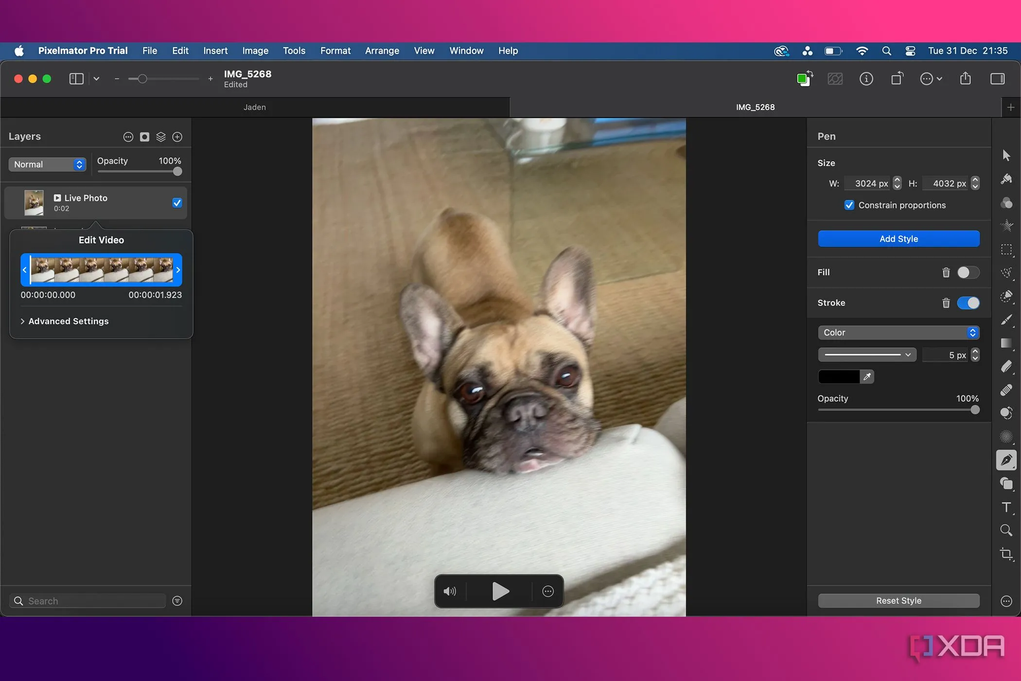 Giao diện trình chỉnh sửa video cơ bản của Pixelmator Pro, cho phép người dùng phát lại và cắt xén video
