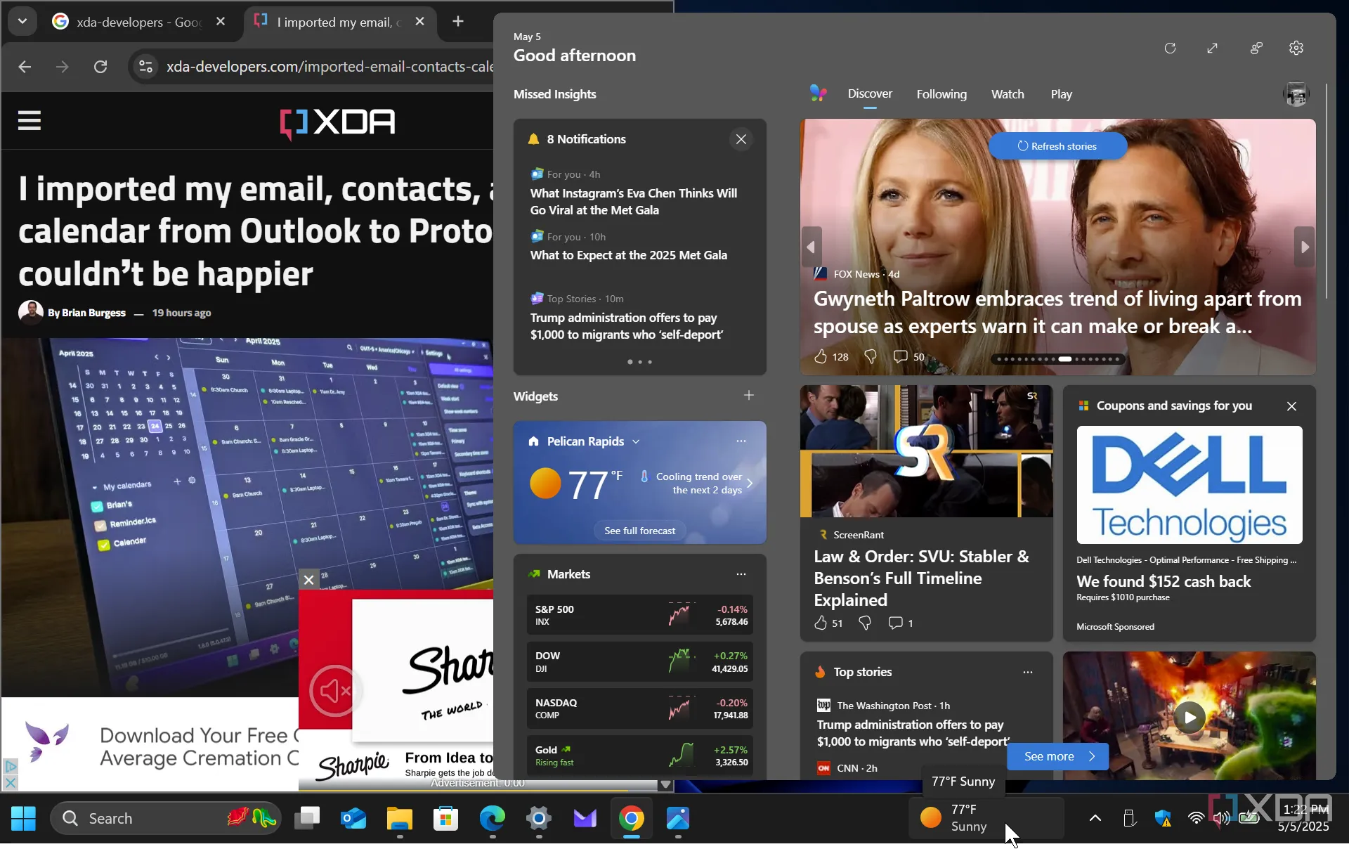 Giao diện widget Tin tức trên thanh tác vụ Windows 11 đang bật
