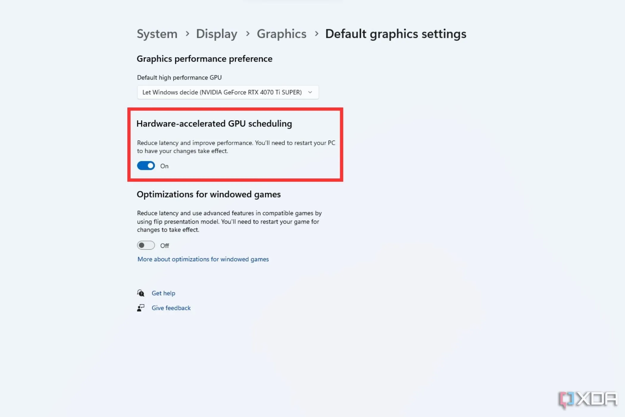 Hình ảnh chụp màn hình cài đặt Windows, làm nổi bật tùy chọn "Lập lịch GPU được tăng tốc phần cứng" trong phần cài đặt đồ họa.