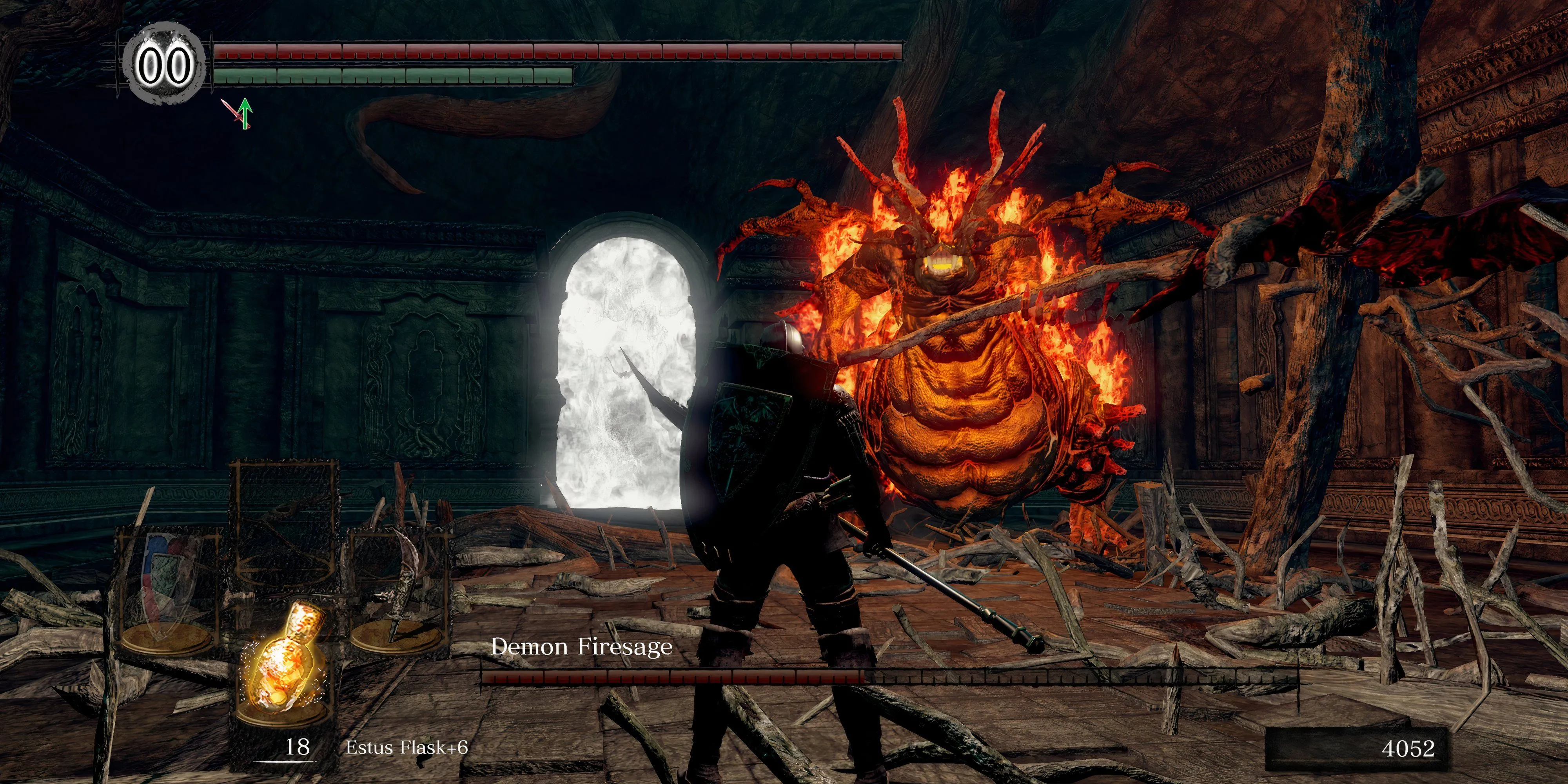 Hình ảnh một boss khổng lồ với kiếm trong Dark Souls, thể hiện sự đối đầu đầy thử thách