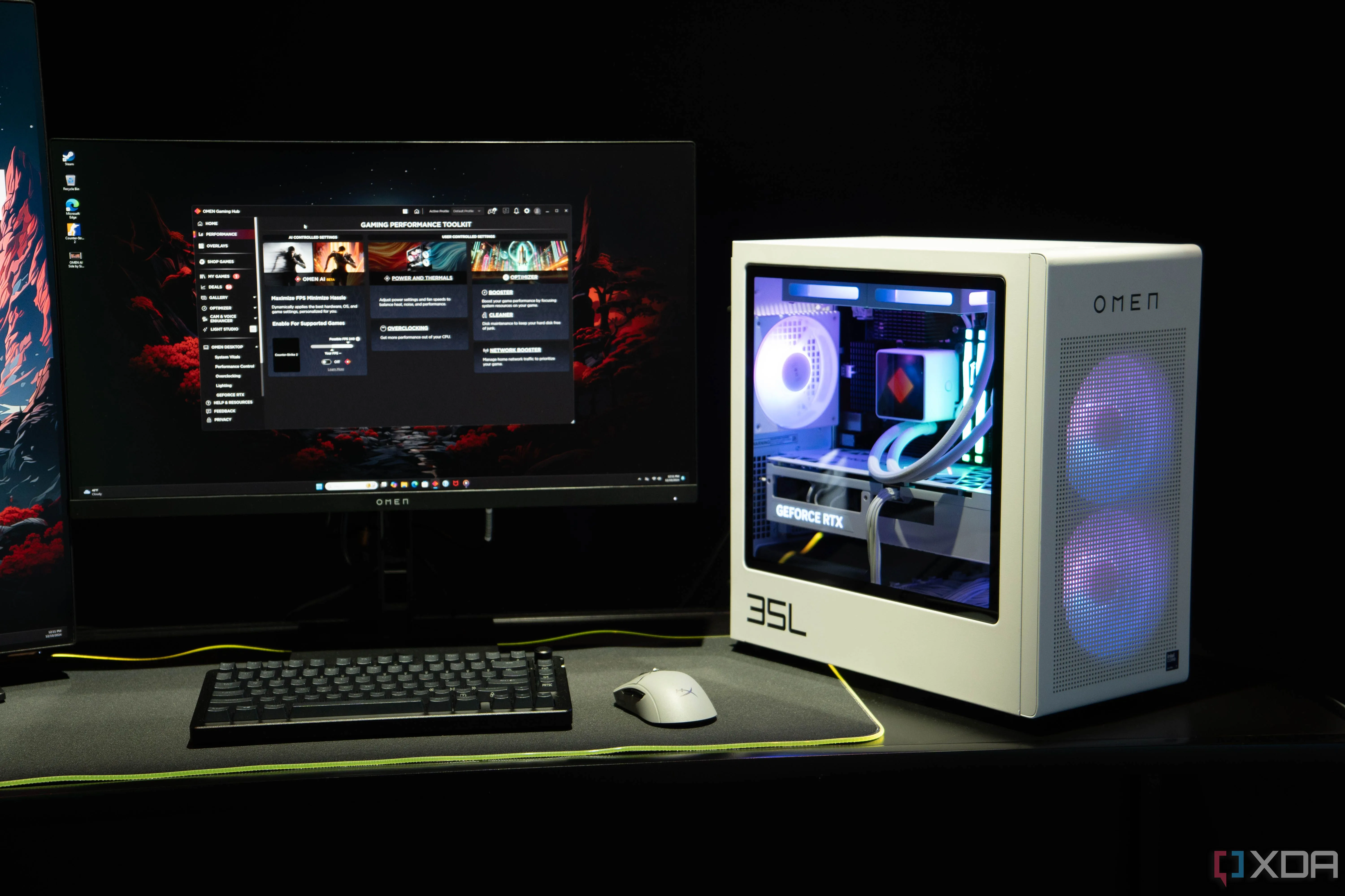 HP Omen 35L-1, một mẫu PC gaming build sẵn với thiết kế hiện đại và hệ thống đèn LED bắt mắt