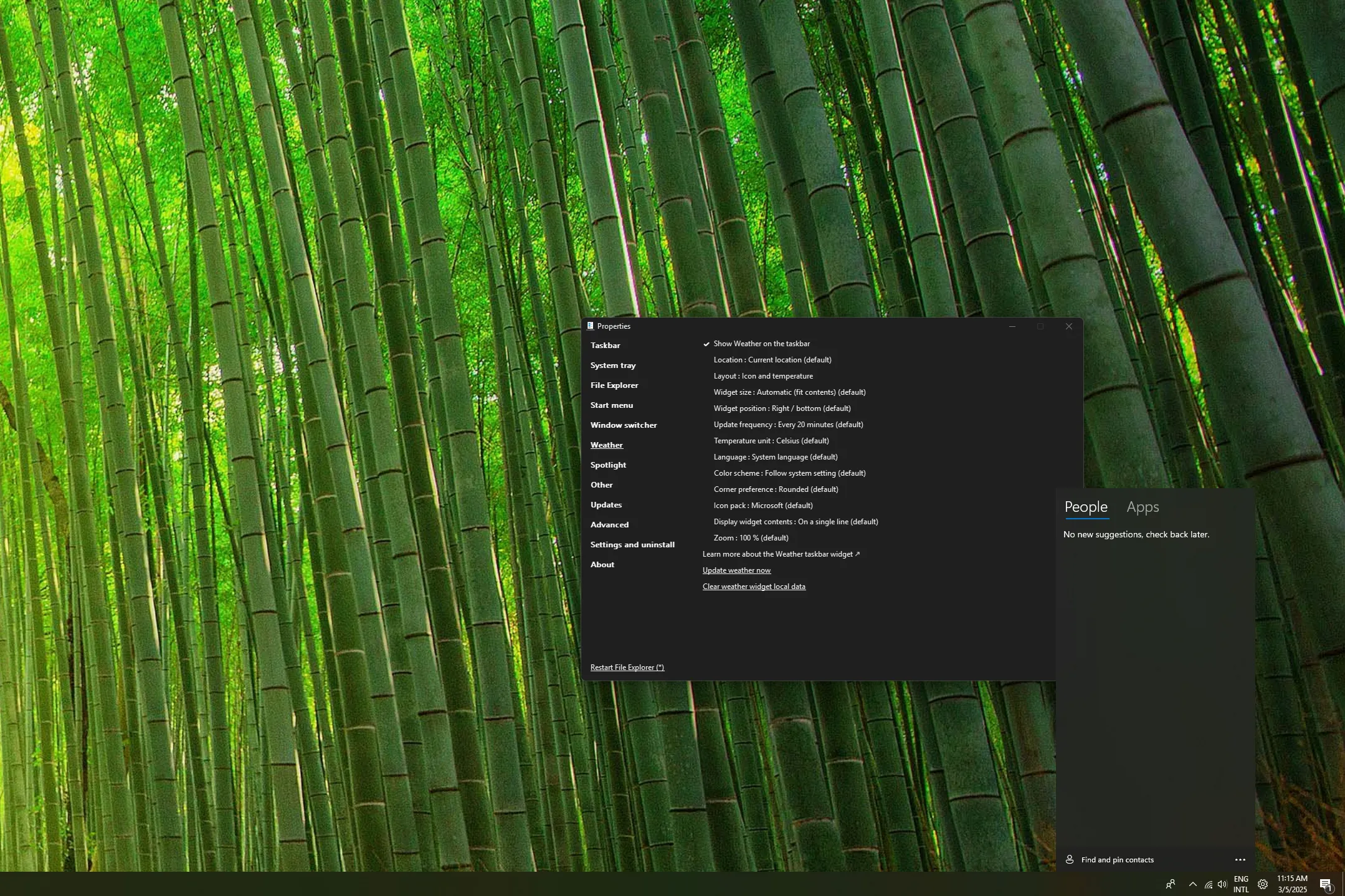 Màn hình desktop Windows 11 minh họa lỗi widget thời tiết của ExplorerPatcher hiển thị biểu tượng My People