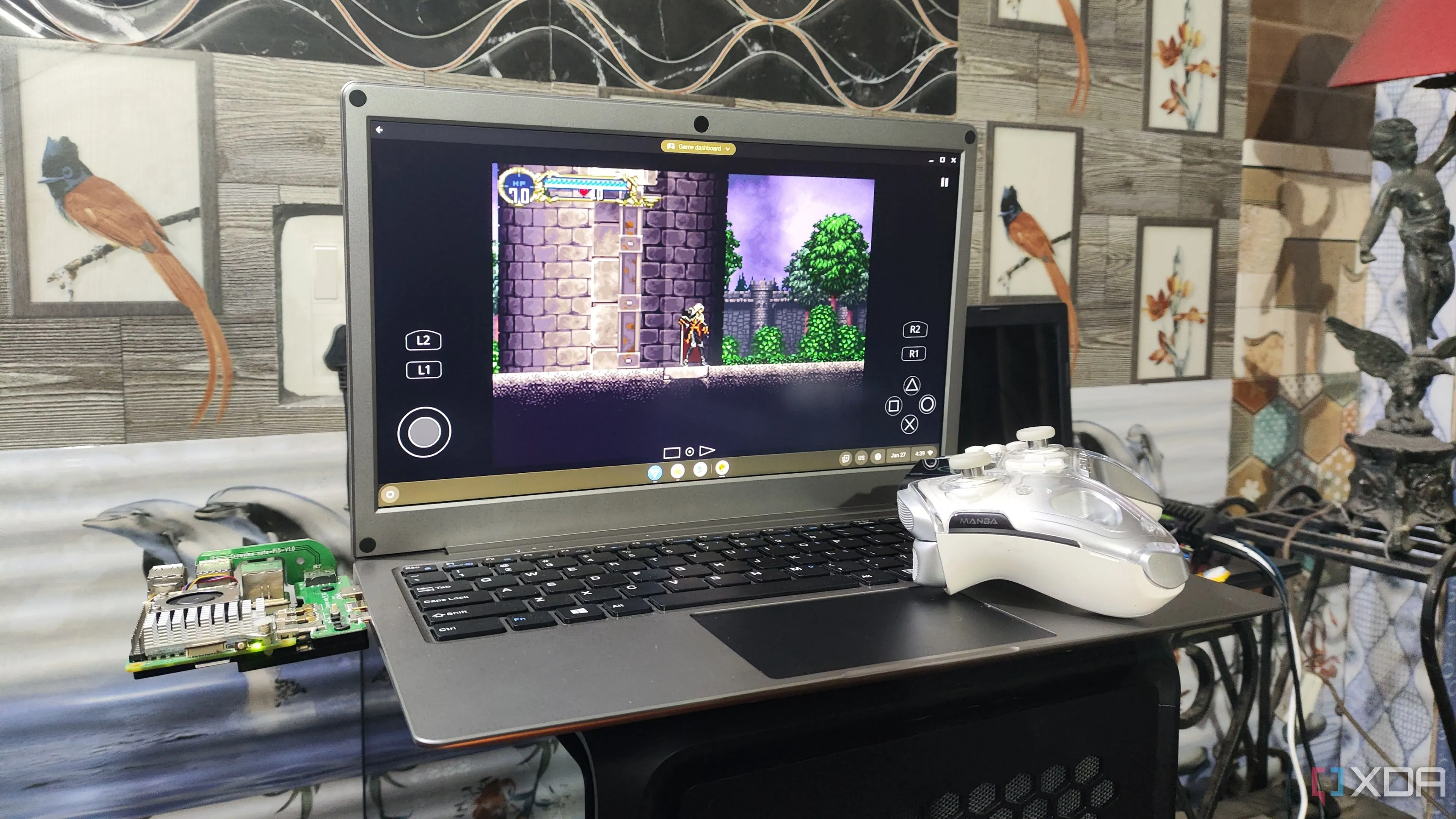 Màn hình game Castlevania: Symphony of the Night đang chạy trên Raspberry Pi, thể hiện đồ họa 2D kinh điển.