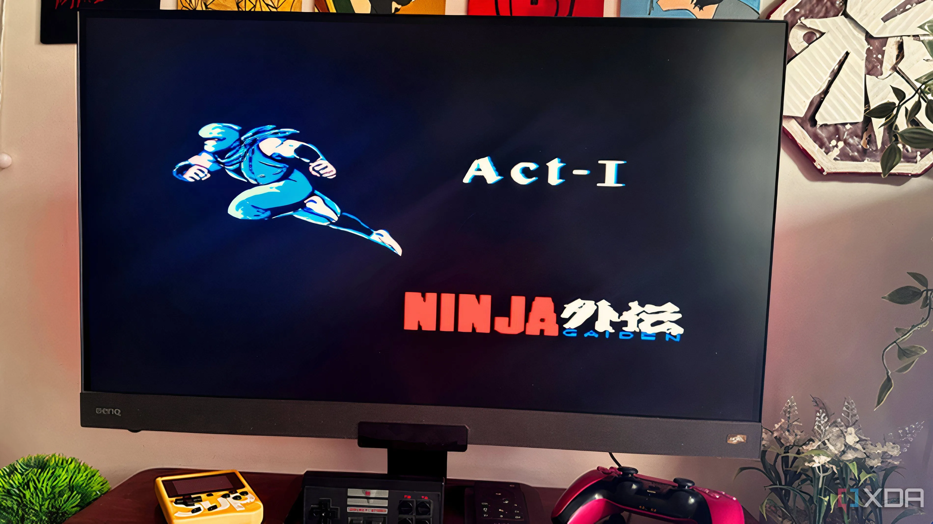 Màn hình máy tính hiển thị tựa game platformer kinh điển Ninja Gaiden 1988