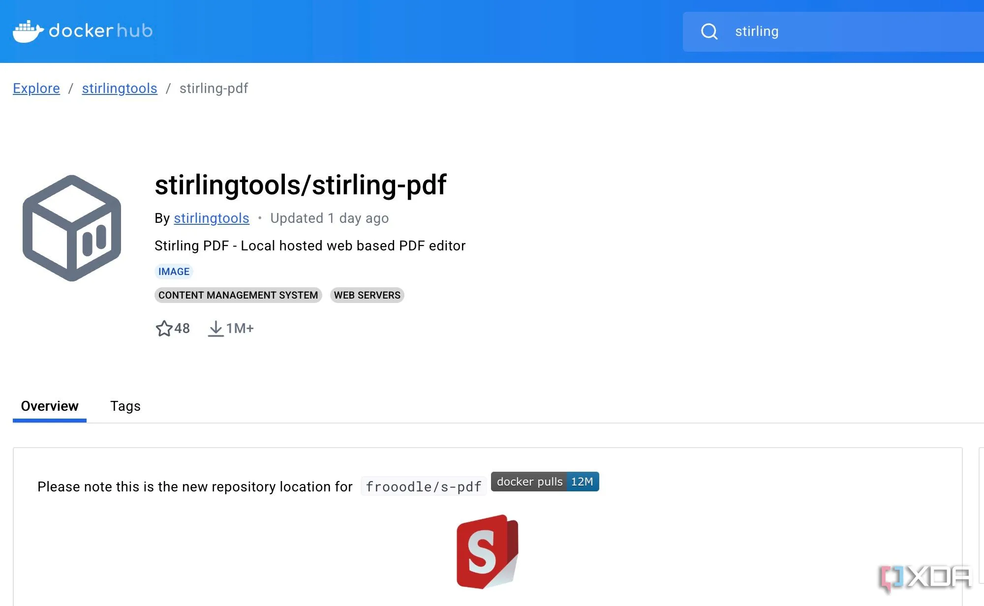 Màn hình terminal hiển thị quá trình cài đặt Stirling PDF qua Docker, nhấn mạnh tính năng tự host an toàn