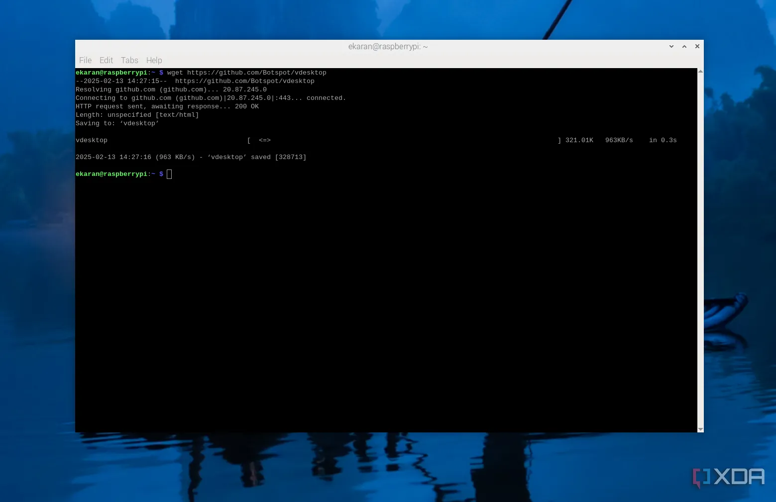 Màn hình Terminal trên Raspberry Pi hiển thị quá trình tải ứng dụng Vdesktop từ GitHub bằng lệnh wget