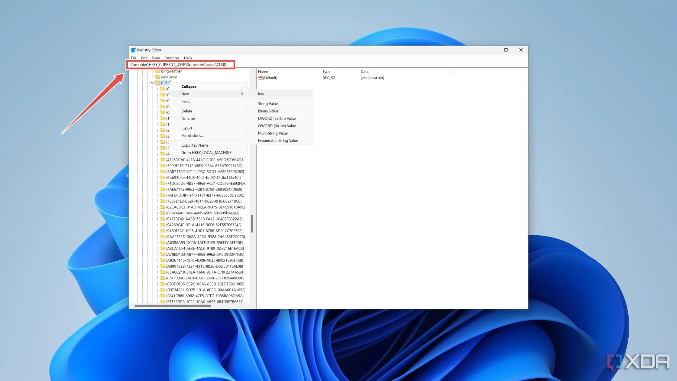 Mở thư mục CLSID trong Registry Editor để truy cập tùy chọn menu ngữ cảnh Windows 10