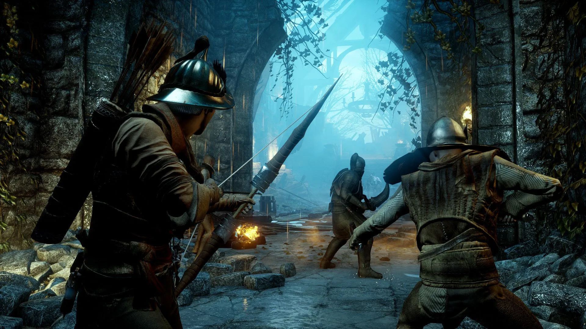 Nhóm nhân vật trong Dragon Age: Inquisition chiến đấu chống lại quái vật trong một cảnh game hoành tráng.