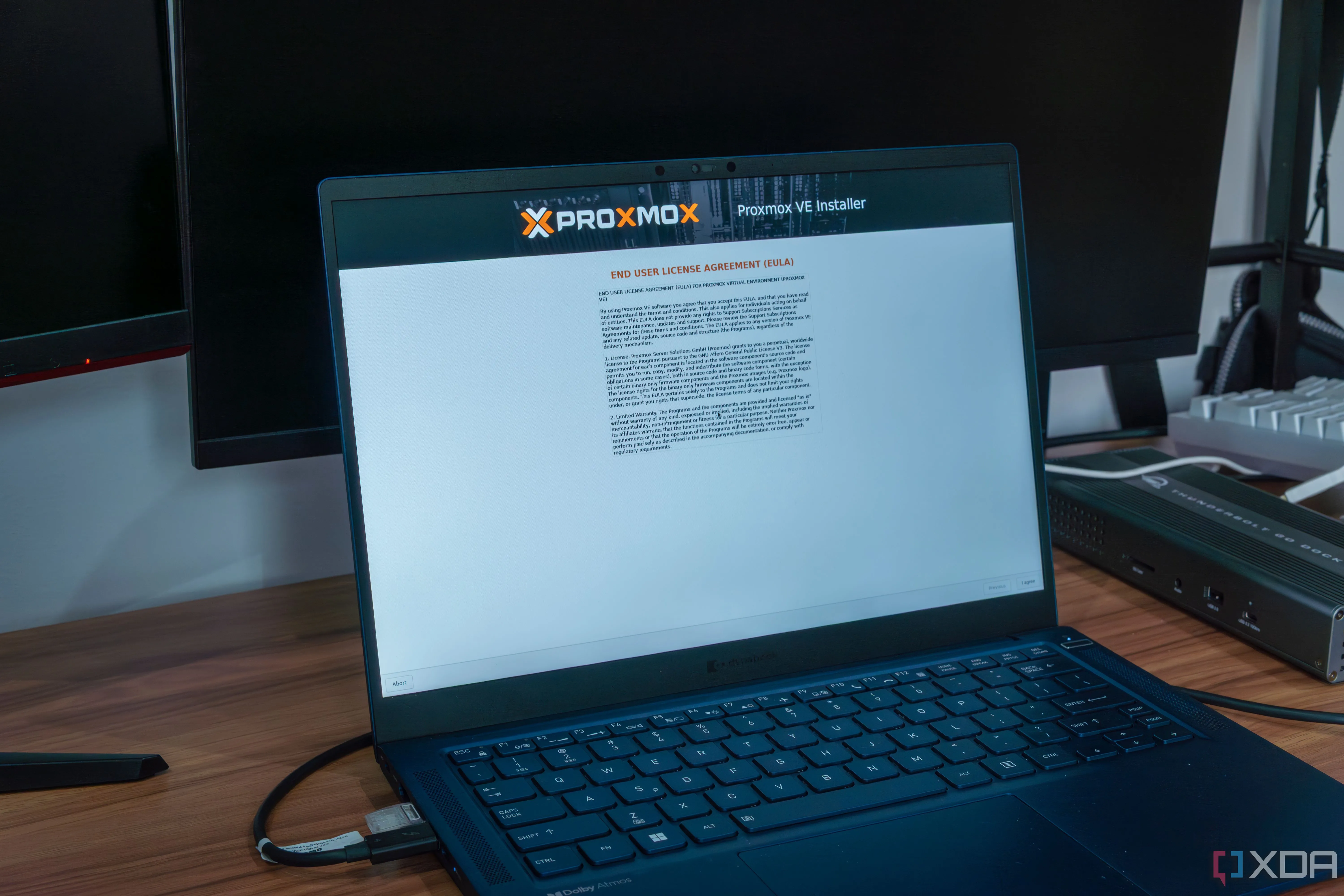quy trình thiết lập Proxmox trên laptop cũ