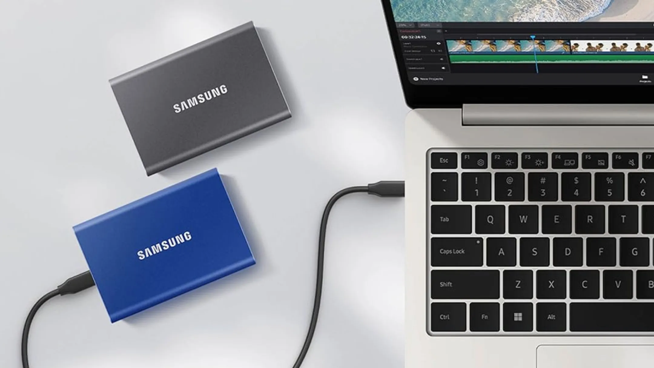 Samsung T7 SSD kết nối với laptop qua cổng USB-C