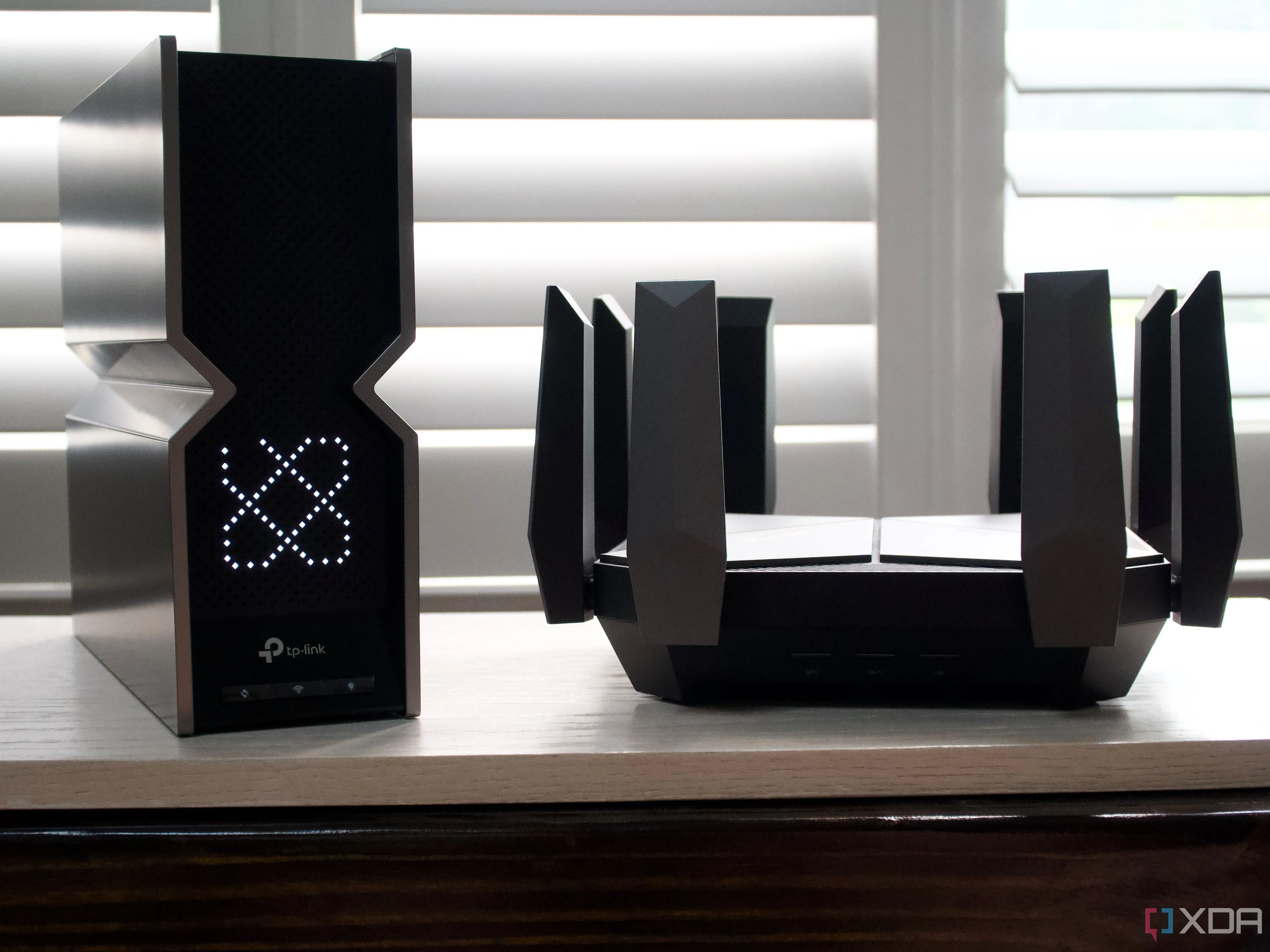 So sánh Router Wi-Fi 7 TP-Link Archer BE800 và Router Wi-Fi 6E Archer AXE300 hỗ trợ EasyMesh