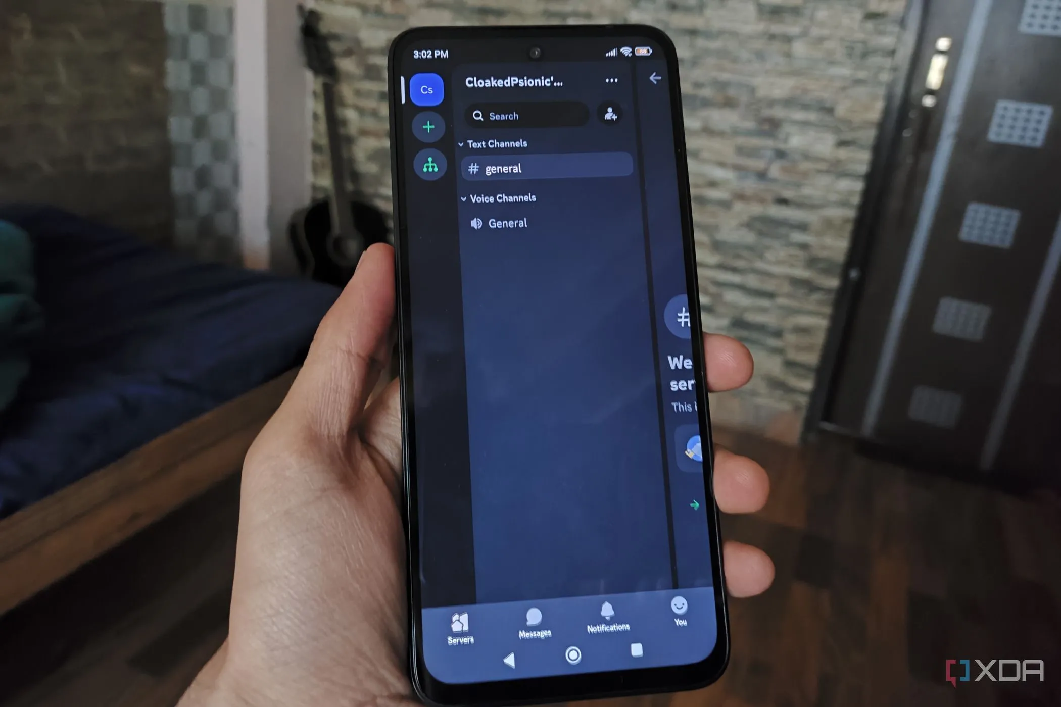 Ứng dụng Discord trên điện thoại, công cụ giao tiếp thay thế cho việc thiếu chat in-game trong Elden Ring Nightreign.